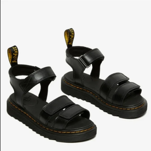 Dr Martens Klaire Girls Brand New Sandals Sz 13 - Picture 1 of 4